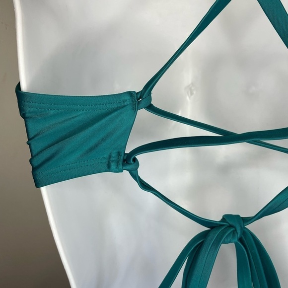 Aerie Perkier Pushup Green Criss Cross Straps Padded Bikini Top - Picture 7 of 9